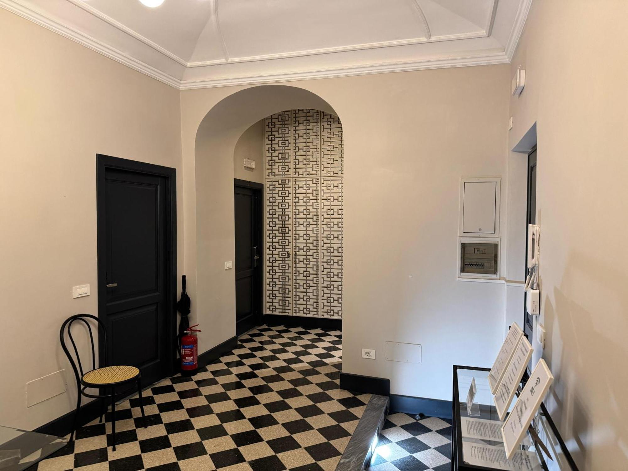 Santa Monica Townhouse, Rome